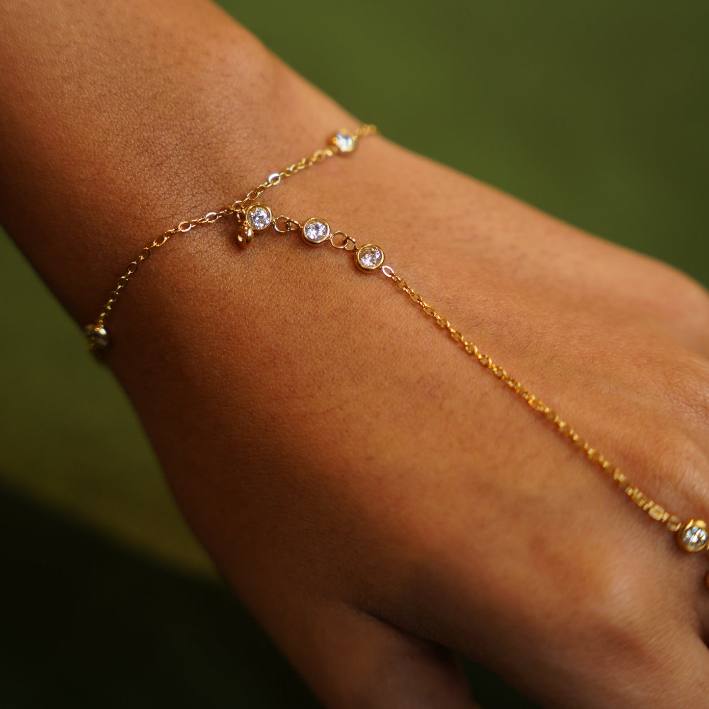 Elina Hand Chain