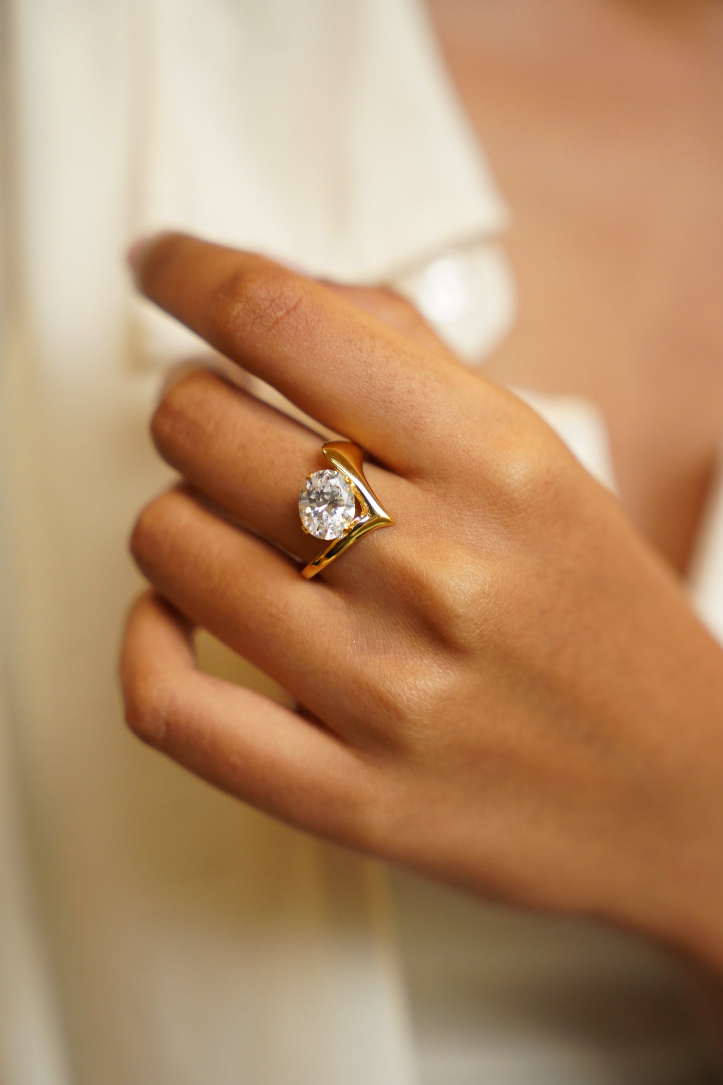 Sculpted Shine Ring