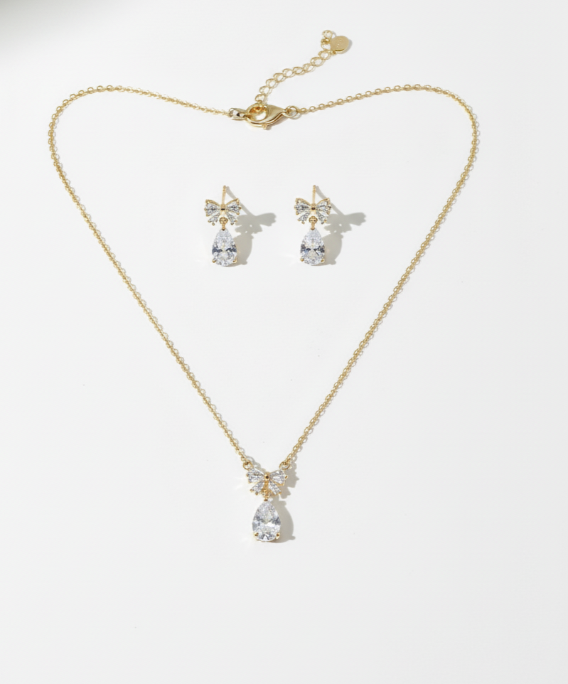 Whispering Bloom necklace