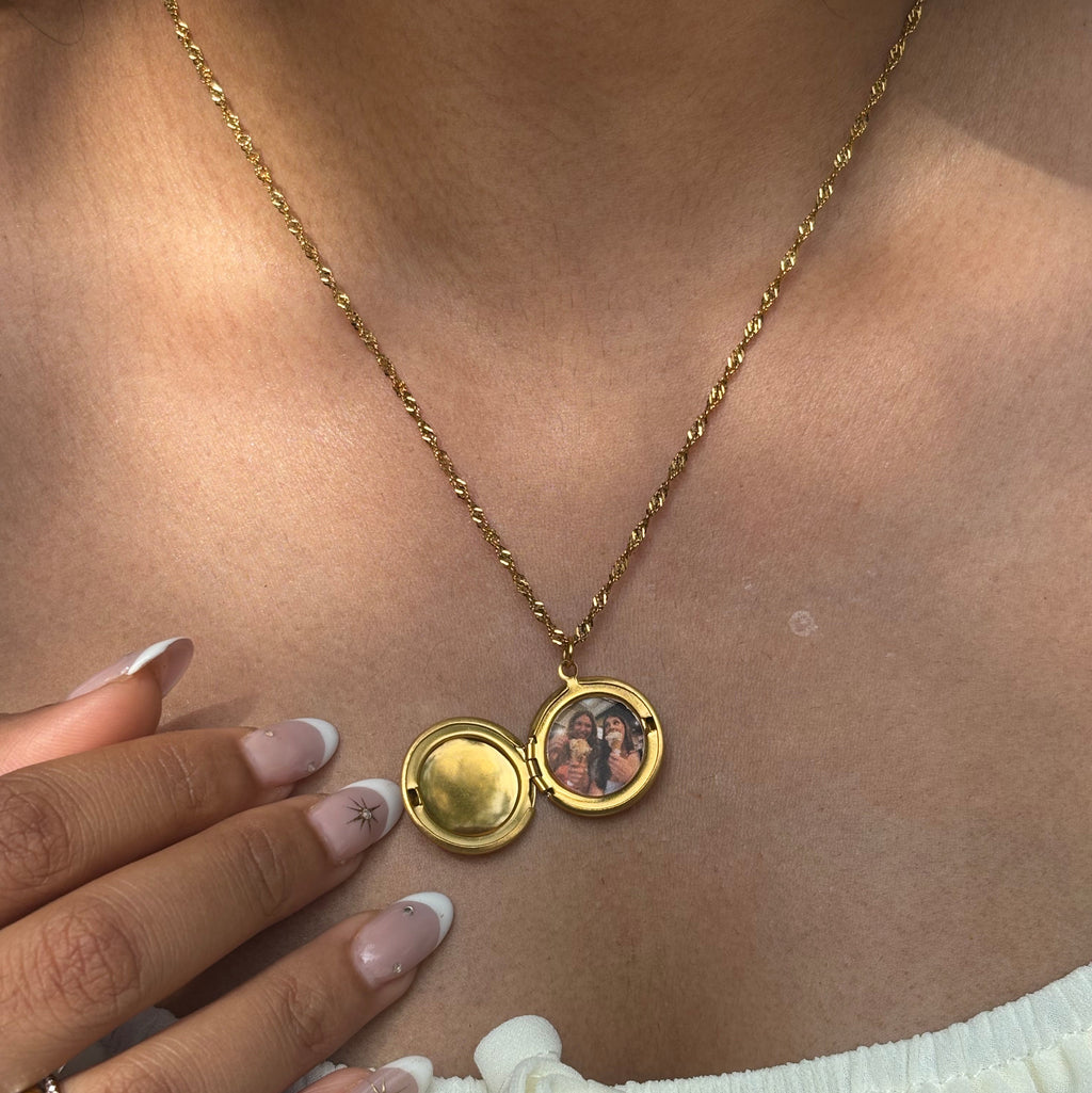 Timeless Memories Necklace