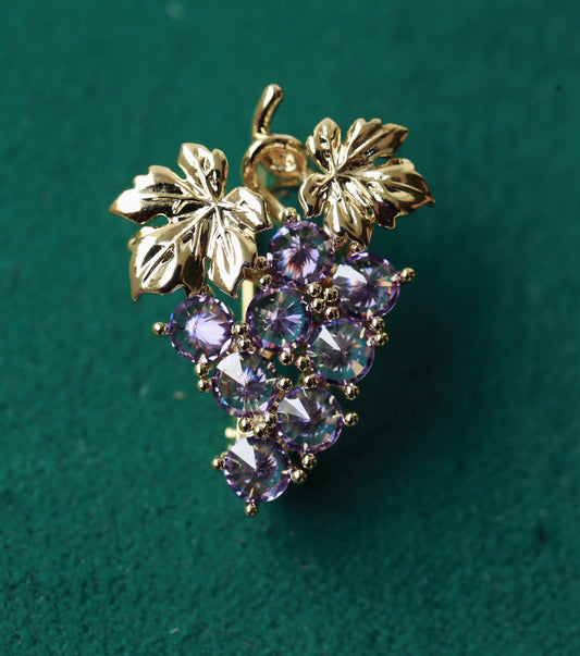 Bountiful Vineyard Brooch