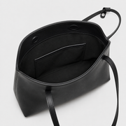 Noir Reserve Shoulder Bag
