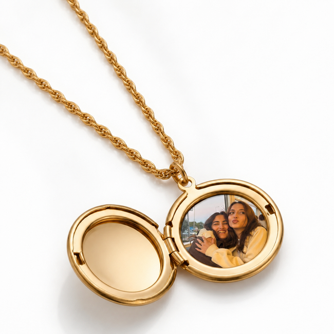 Timeless Memories Necklace
