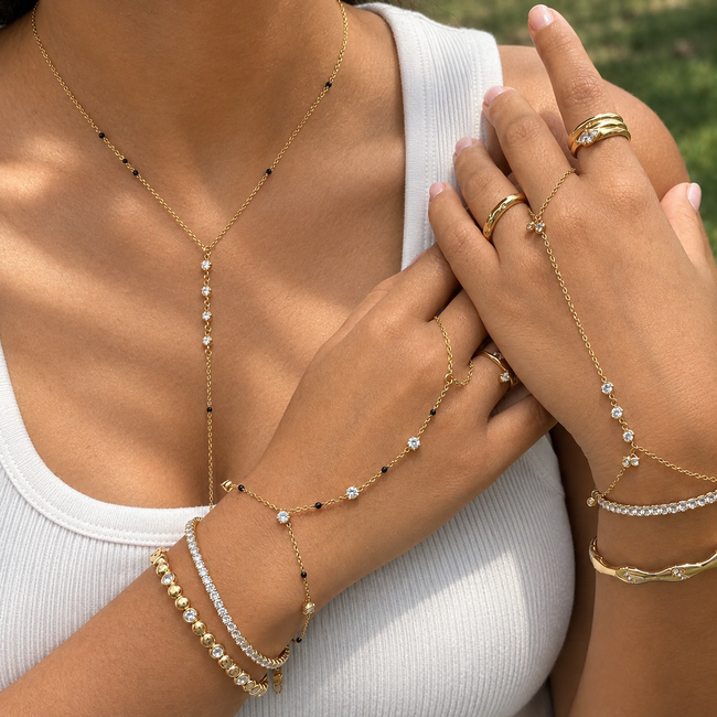 The Shaya Hand Chain