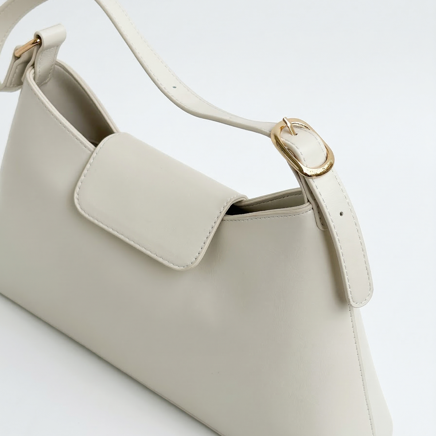 Vanilla Shoulder Bag