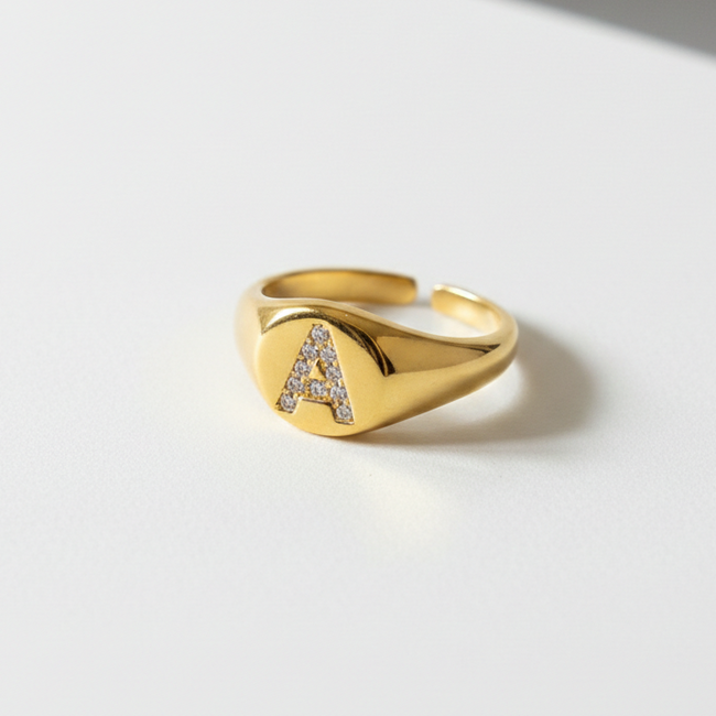 Chérie Initial Ring