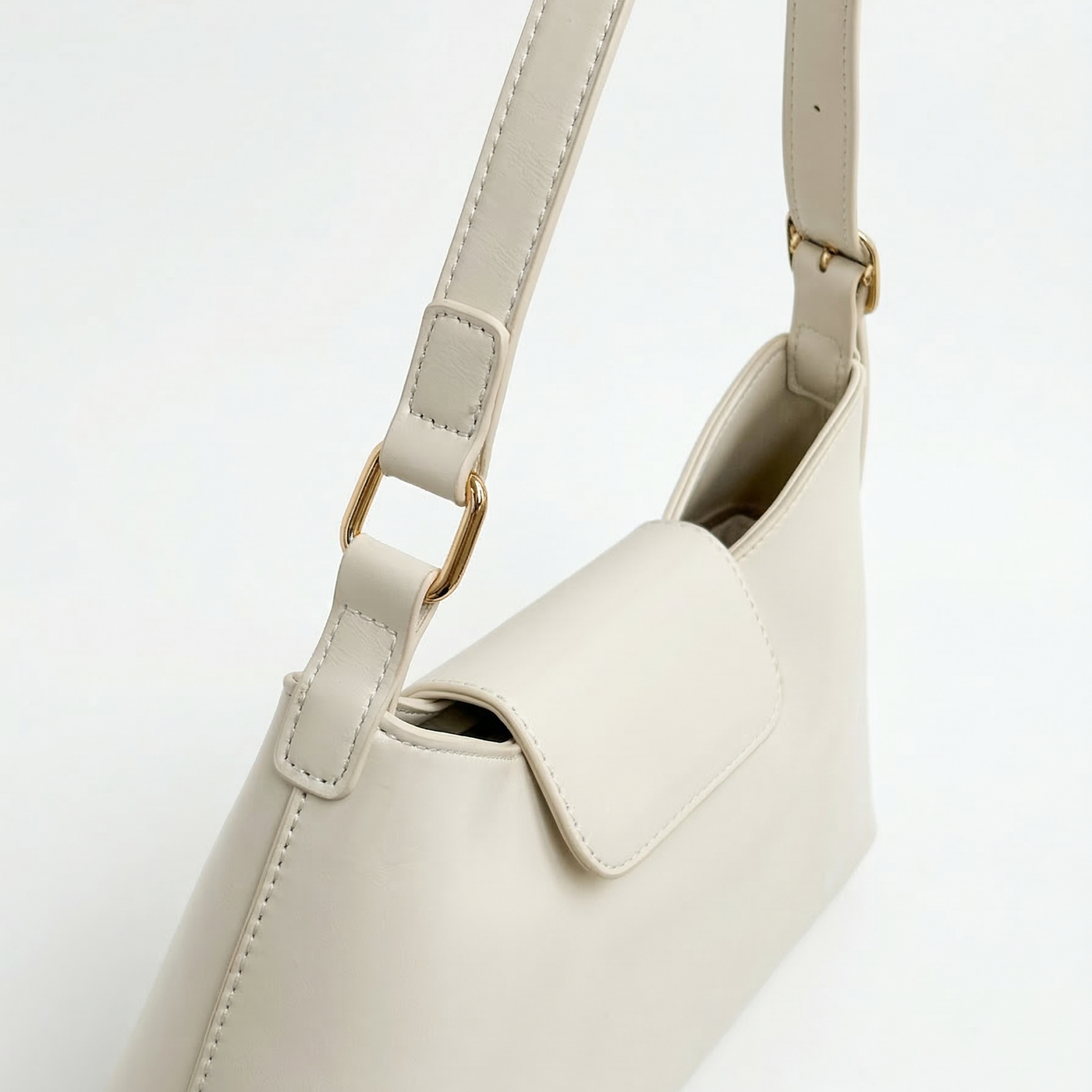 Vanilla Shoulder Bag