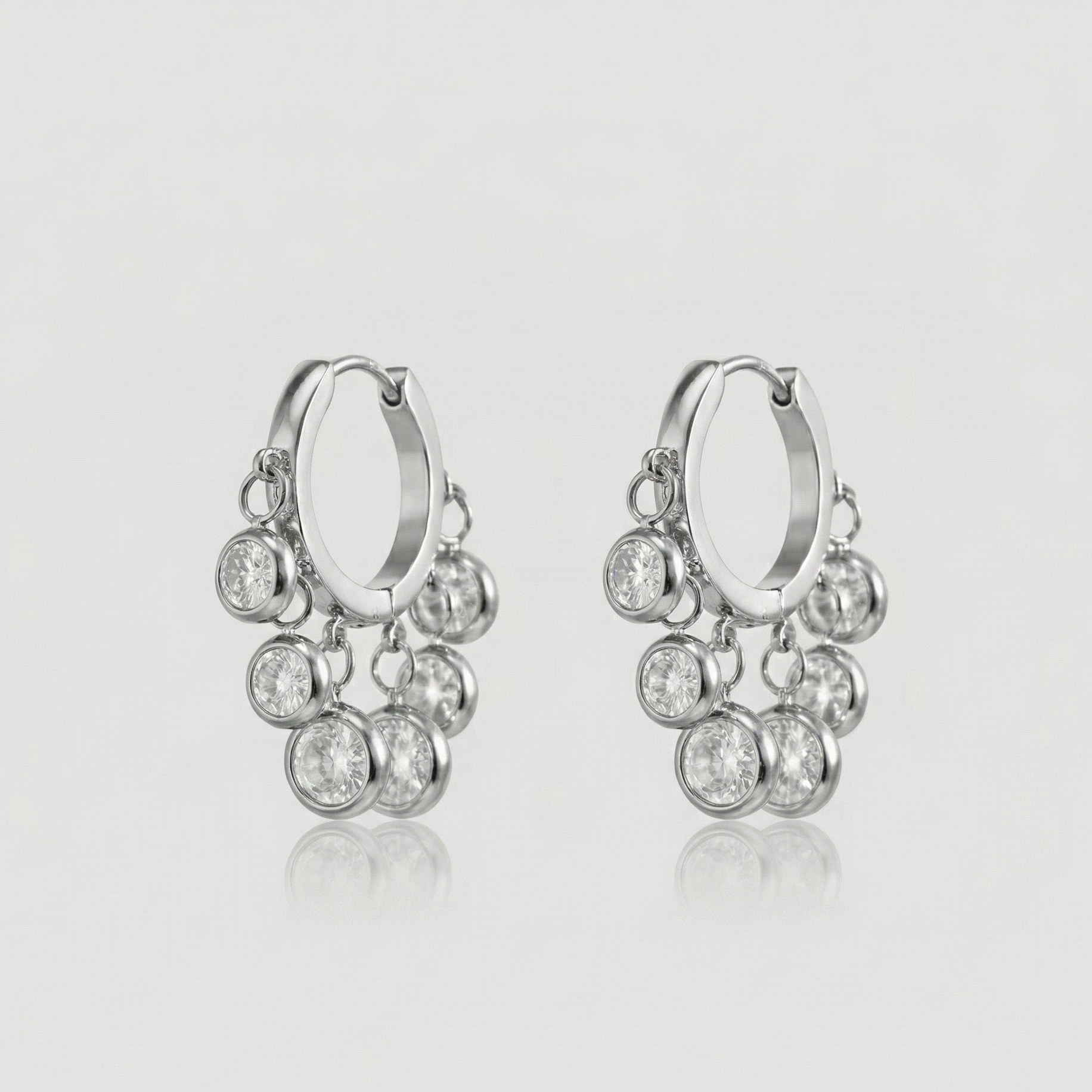 Royal Exotic Huggies Silver (White)