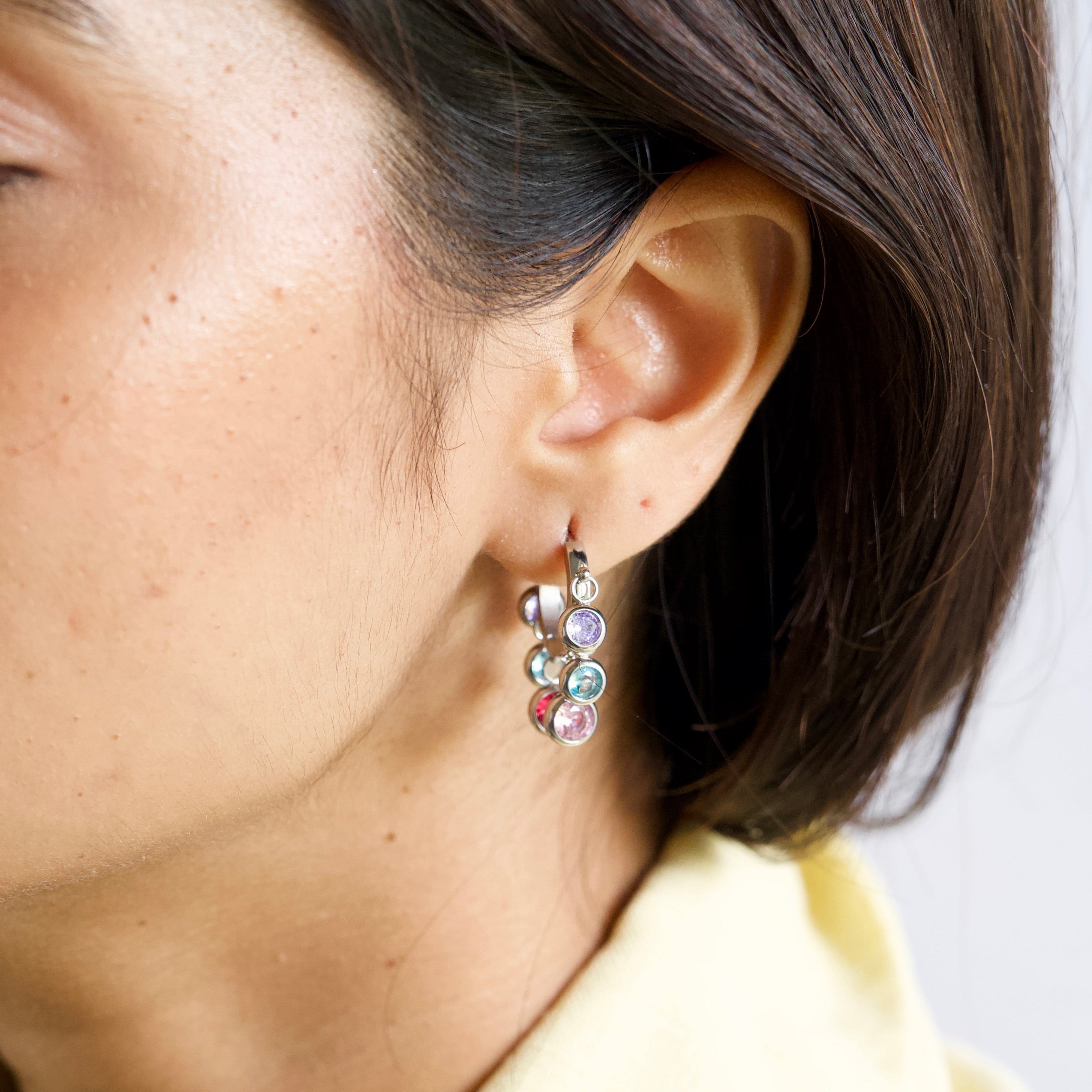 Royal Exotic Huggies Silver (Multi Colour)