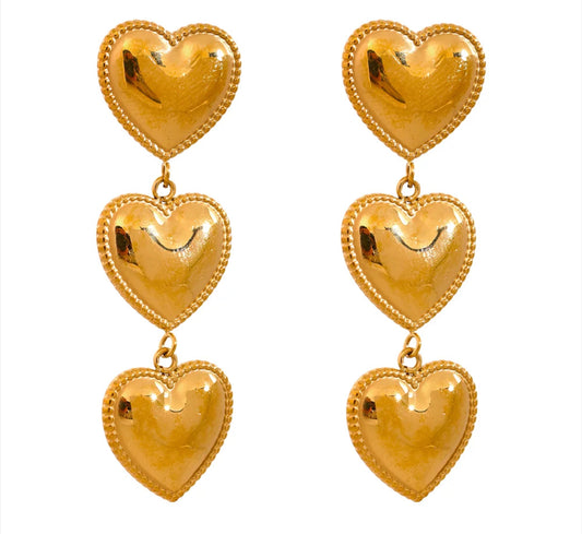 Milli heart earring