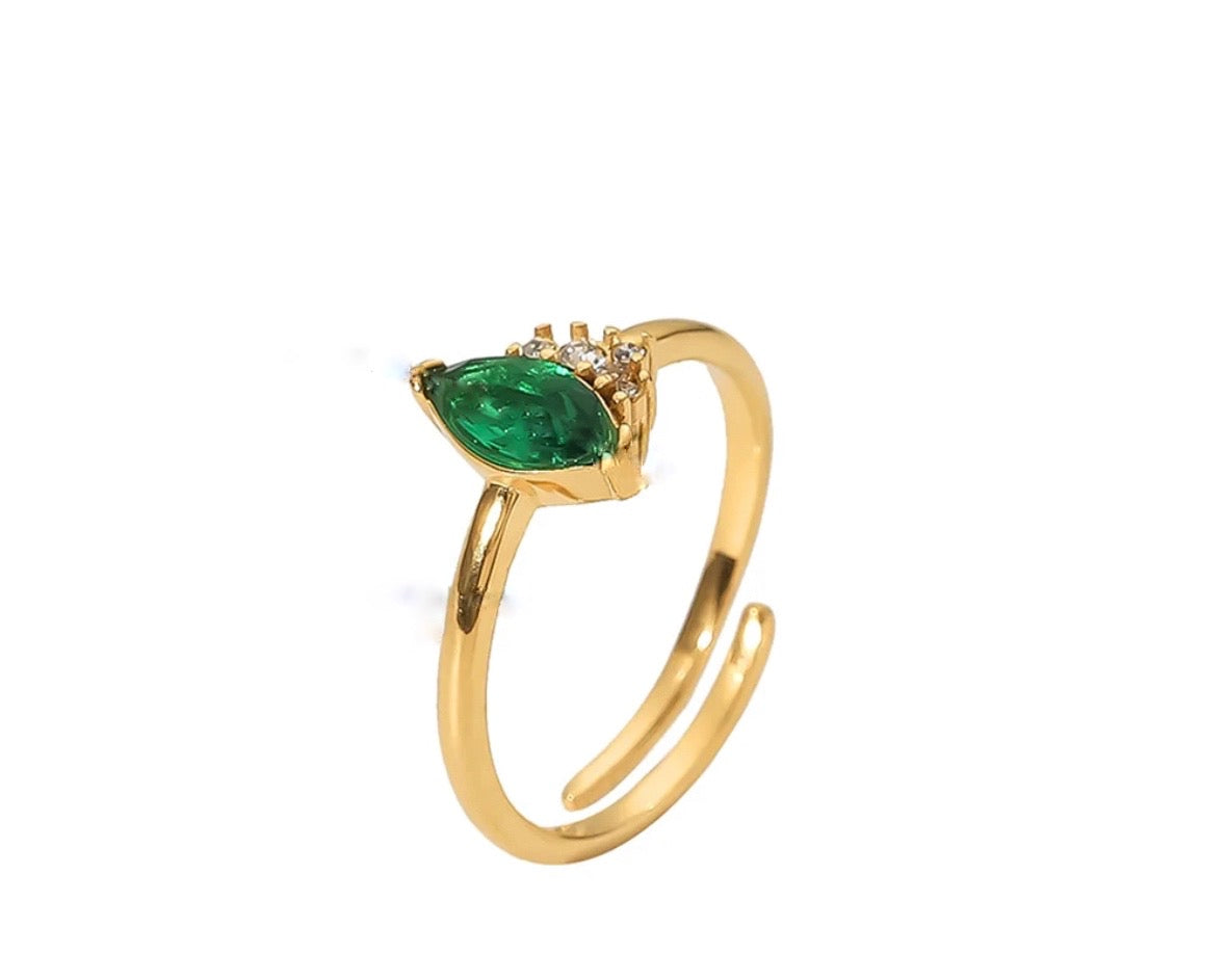 Emerald Glitz Ring