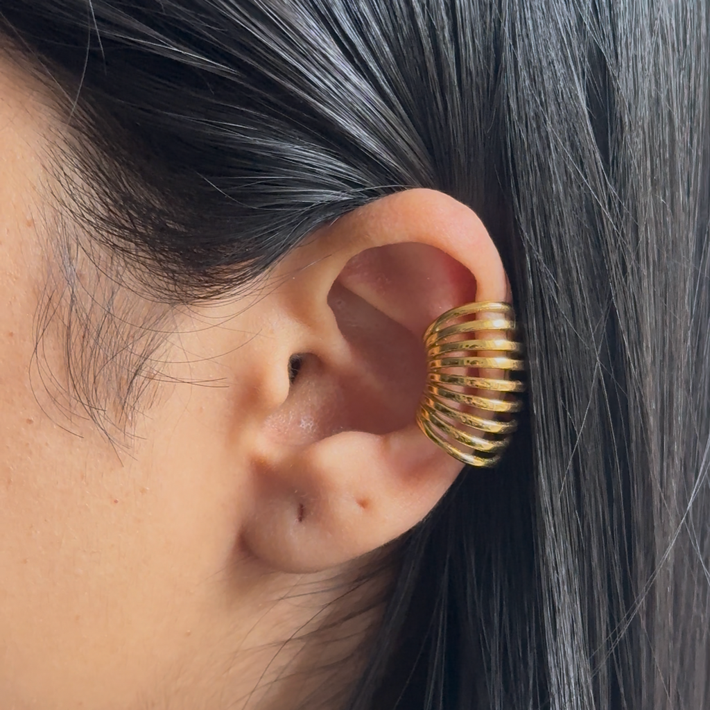 Aria Loop Ear Cuff