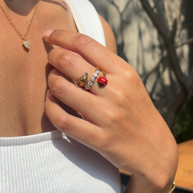 Bloom & Buzz Ring