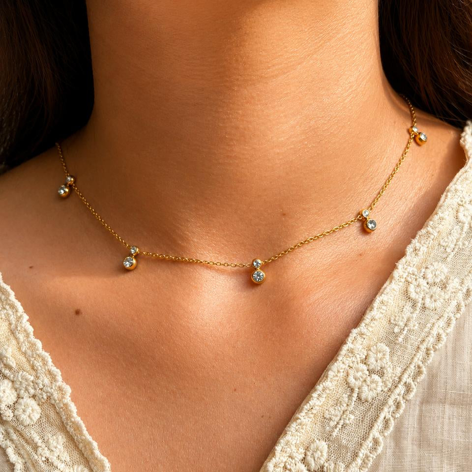 Vera Necklace