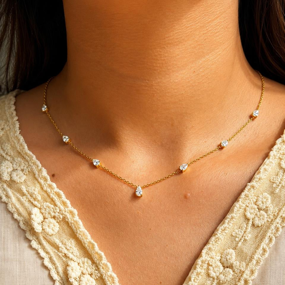 Elara Necklace