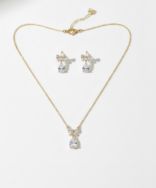 Whispering Bloom necklace