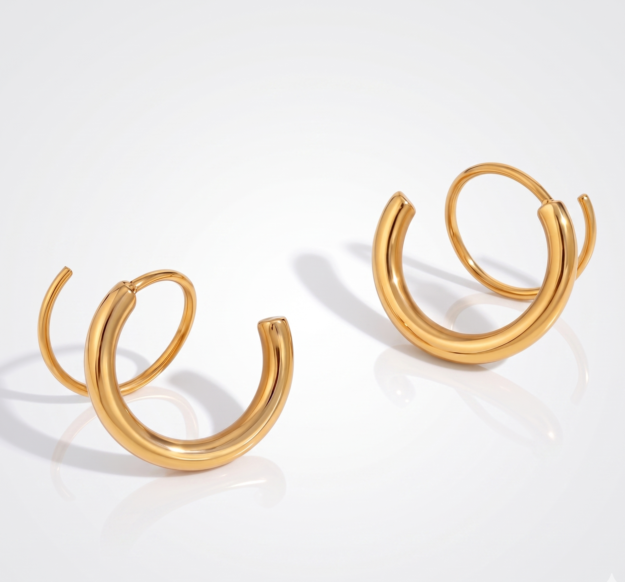 Bella Twist Hoops