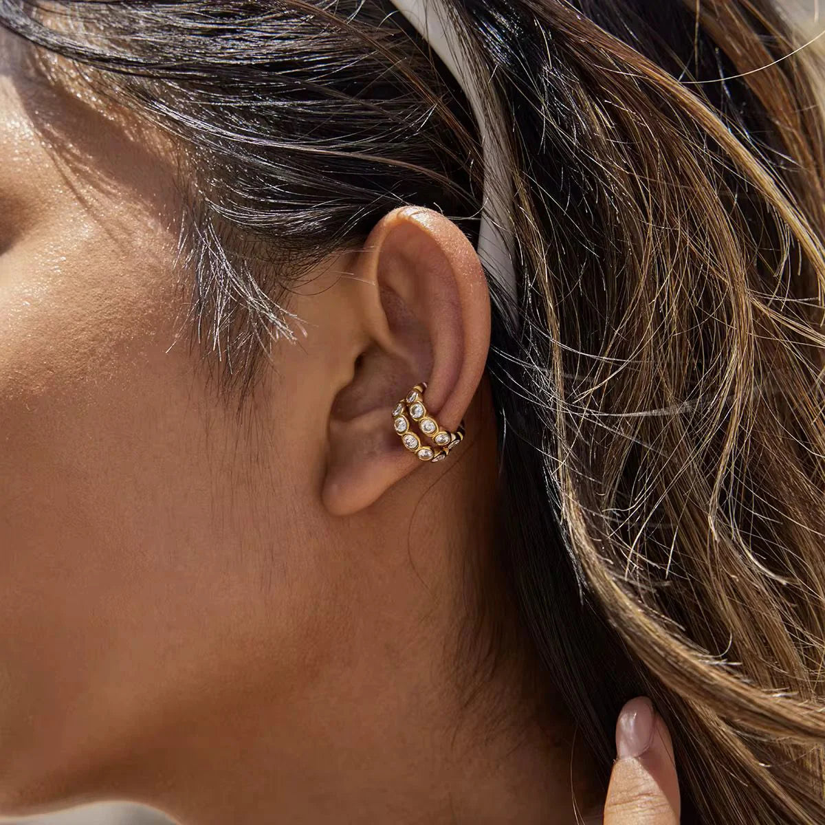 Opulent Elegance Combo showcasing a lightweight crystal ear cuff designed for effortless everyday styling