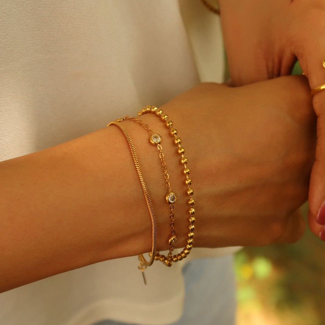 Ivory glow jewellery set styled for office wear - minimalist gold set India