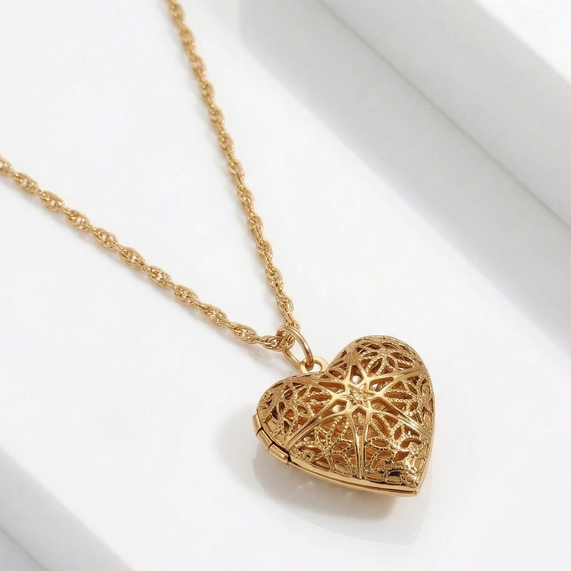 Personalised Mom photo heart necklace – My Heart My Mom engraved pendant gift for mother India
